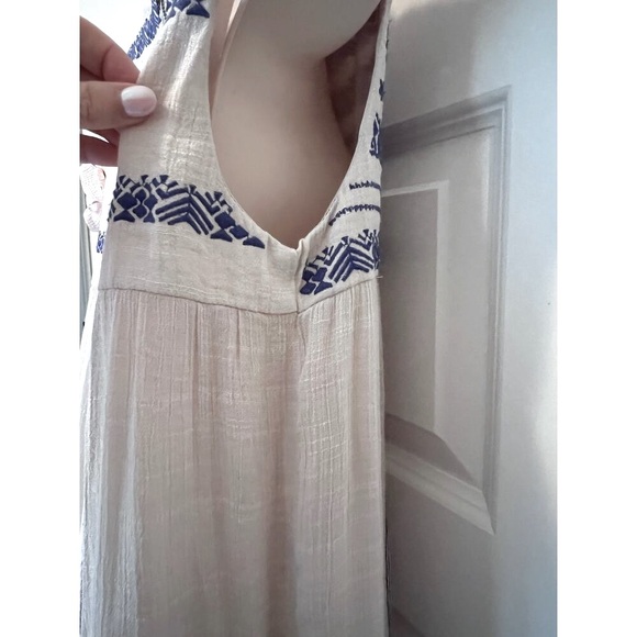 THML Women's Cream & Blue Embroidered Dress, Size M - Picture 5 of 11